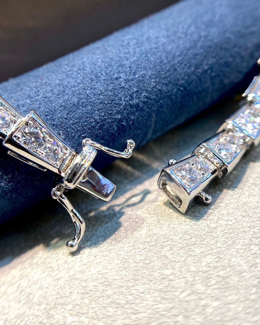 Bvlgari Serpent Cubic Zirconia Paved Slim Silver Necklace