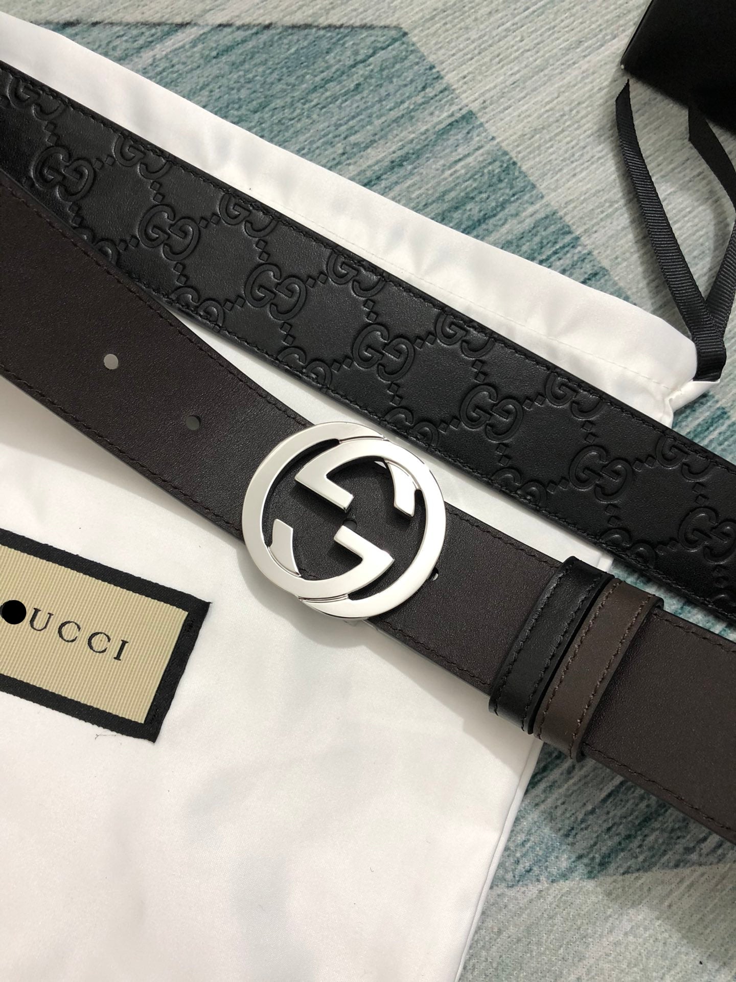 Leather Belt with Silver-Tone Buckle width 3.7cm