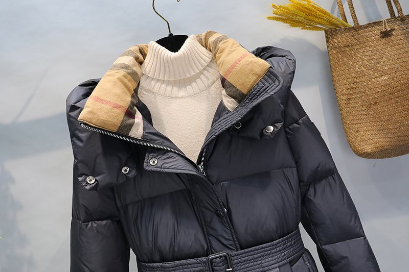 Burberry Removable-Hood Belted Long Down Jacket — detail