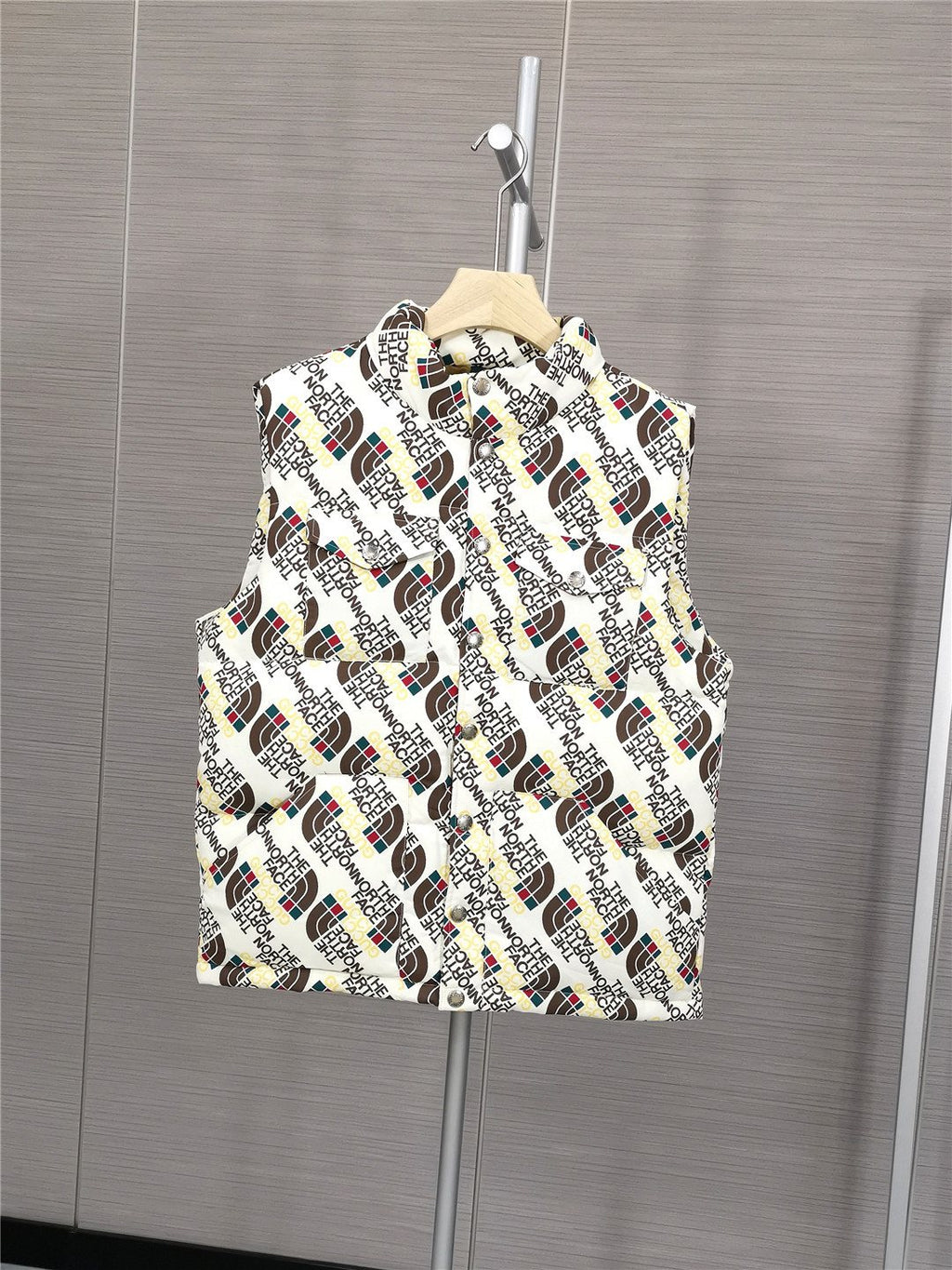 GUCCI White Logo-Print Hooded Padded Vest — hero