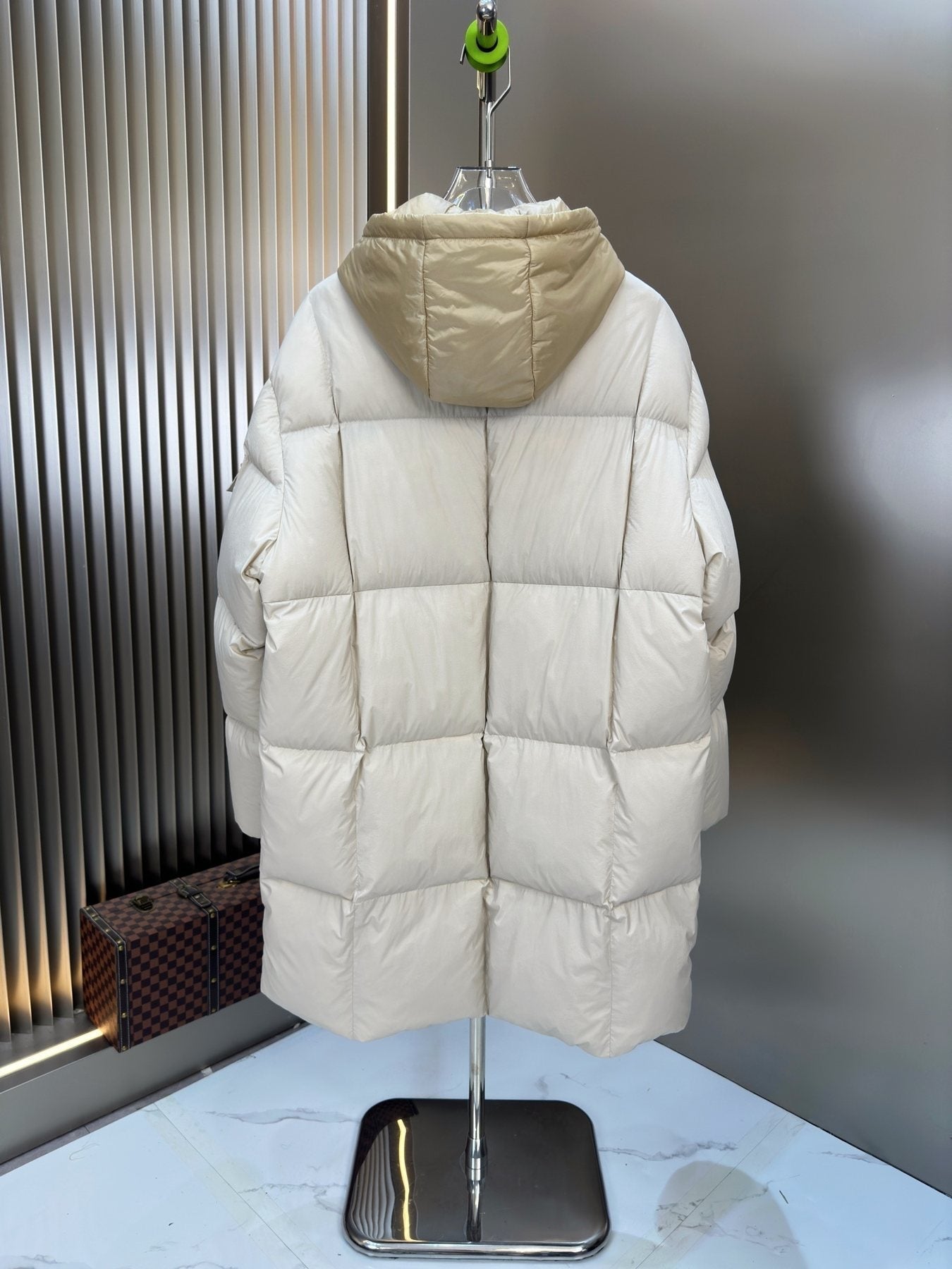 Men Moncler coat Hooded Long Puffer Jacket — back
