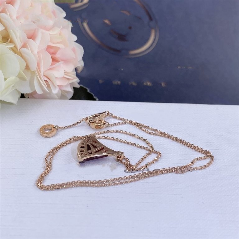 Bvlgari Dream Necklace Carnelian 1 Cubic Zirconia