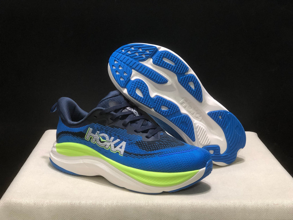 HOKA ONE ONE SKYFLOW