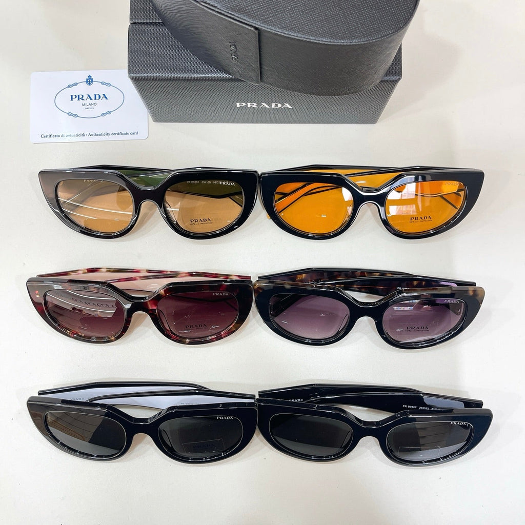 Prada PR D02SF Sunglasses