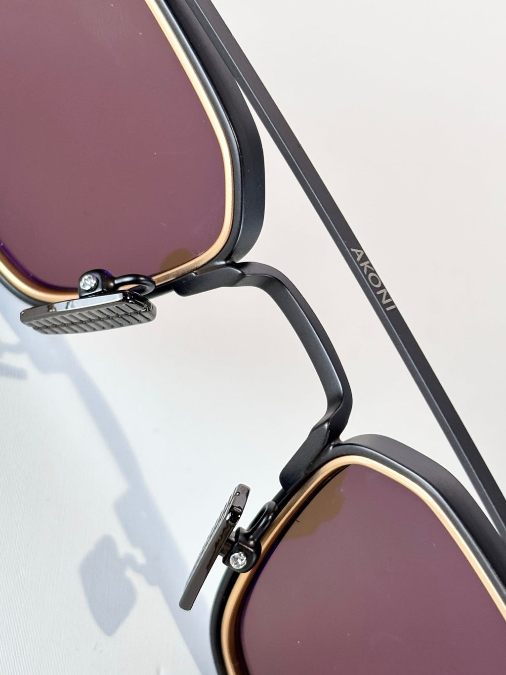Akoni AKS-304A Sunglasses